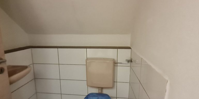 seperates WC